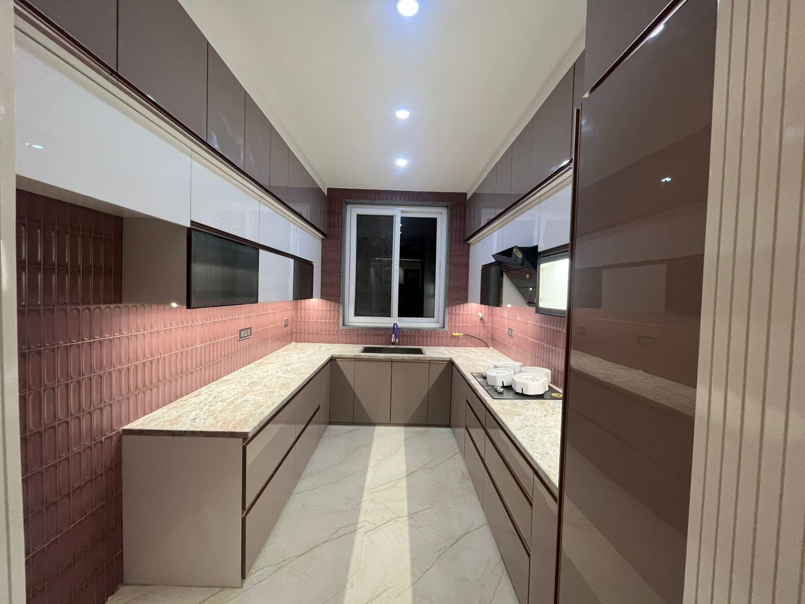 Global Green Interior Design Company Logo - Sustainable Design Experts